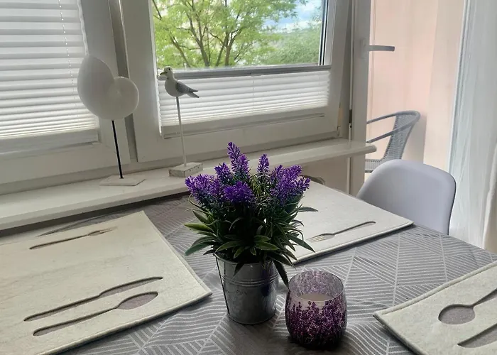 Wera - Klimatyczny Apartament 300 M Od Plazy Brzezno - Azw Gdansk