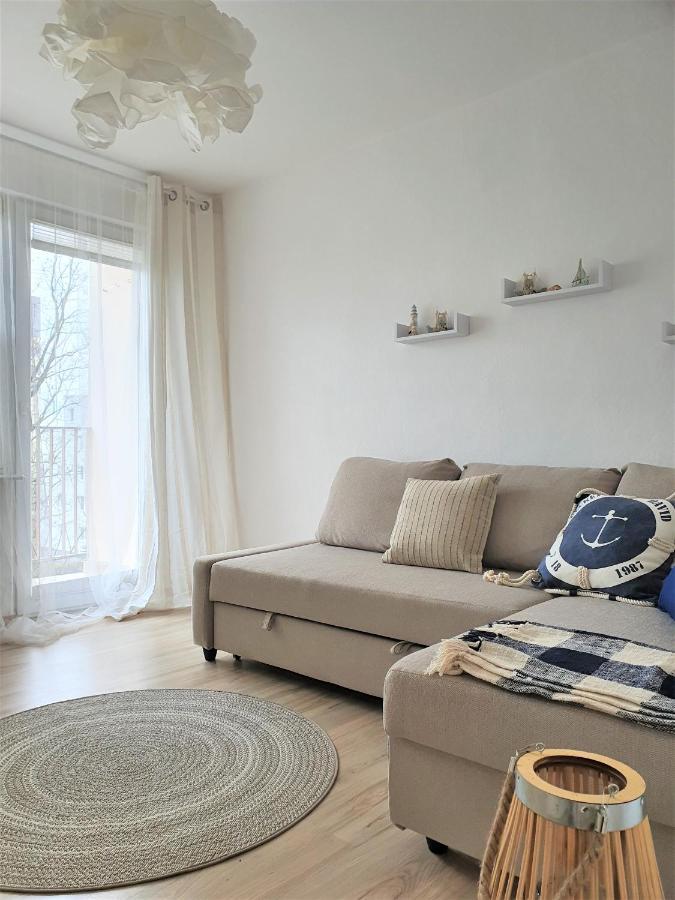 Apartment Wera - Klimatyczny 300 M Od Plazy Brzezno - Azw