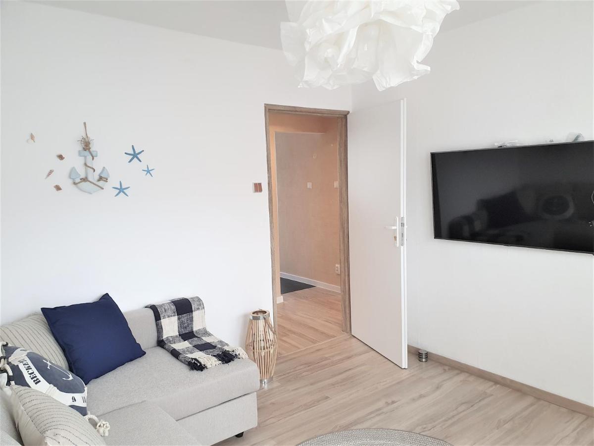Apartment Wera - Klimatyczny 300 M Od Plazy Brzezno - Azw *
